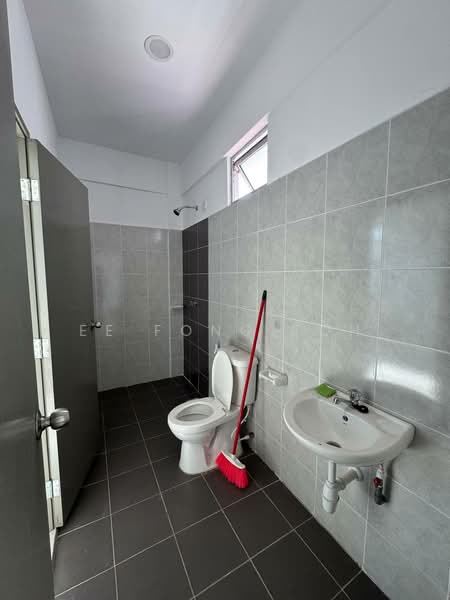 Cluster House for Sale in Taman Pulai Mutiara (Iskandar Puteri (Nusajaya)) - Ee Fong Toh - Bathroom - PropertyGuru.com.my