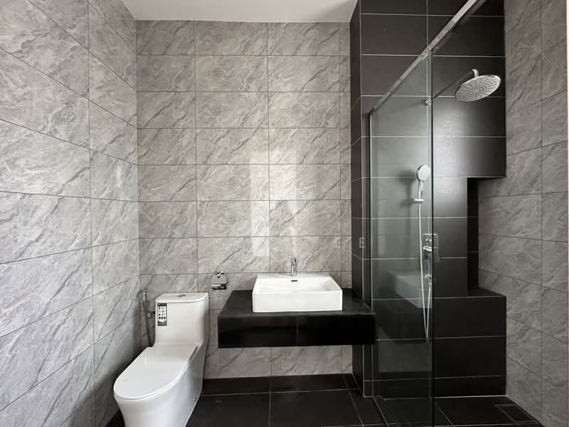 Semi-Detached House for Sale in Eco Ardence (Setia Alam) - Jess Tee - Bathroom - PropertyGuru.com.my