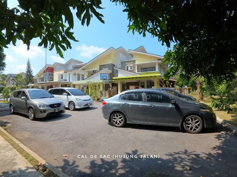 For Sale - Presint 15