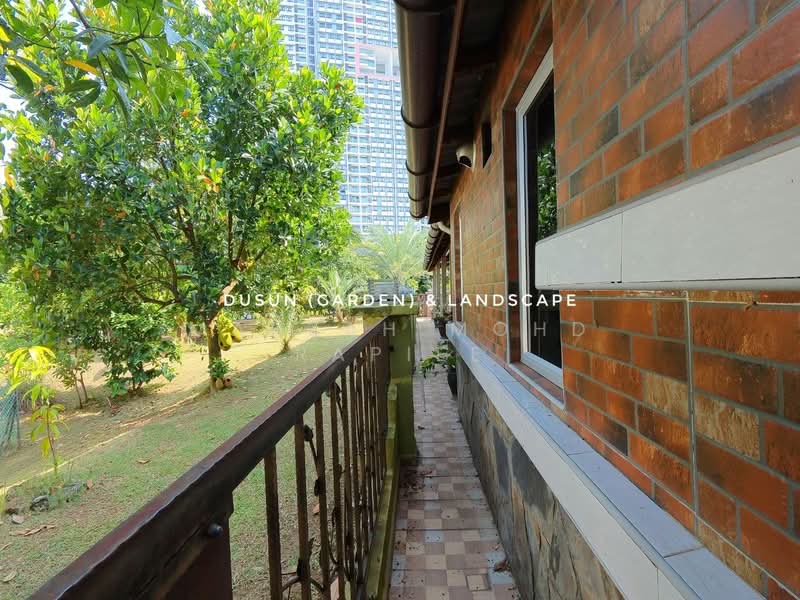 For Sale - Presint 15