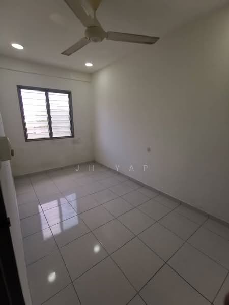 Townhouse for Rent in Bandar Indahpura (Kulai) - JH Yap - Interior - PropertyGuru.com.my