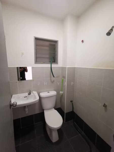 Townhouse for Rent in Bandar Indahpura (Kulai) - JH Yap - Bathroom - PropertyGuru.com.my