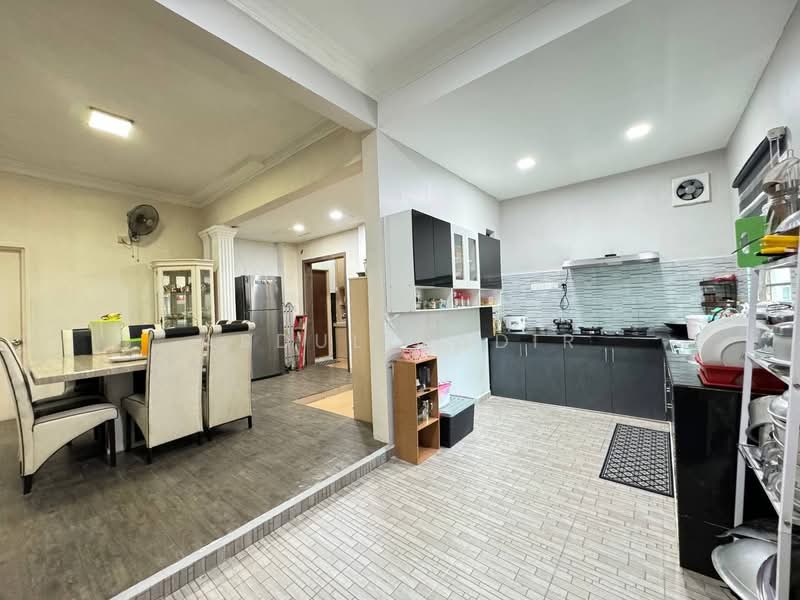 Rumah Teres 2 Tingkat untuk Dijual di Taman Kelana Idaman (Ara Damansara) - Abdul Qadir - PropertyGuru.com.my