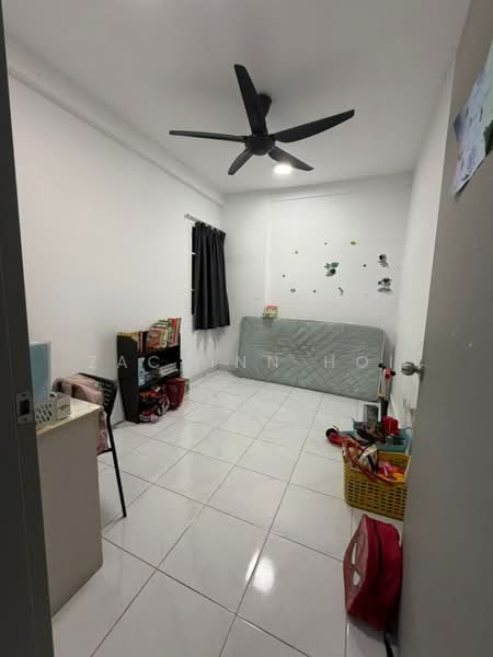 Pangsapuri untuk Disewa di Trifolia - Zackinn Hoi - Bedroom - PropertyGuru.com.my