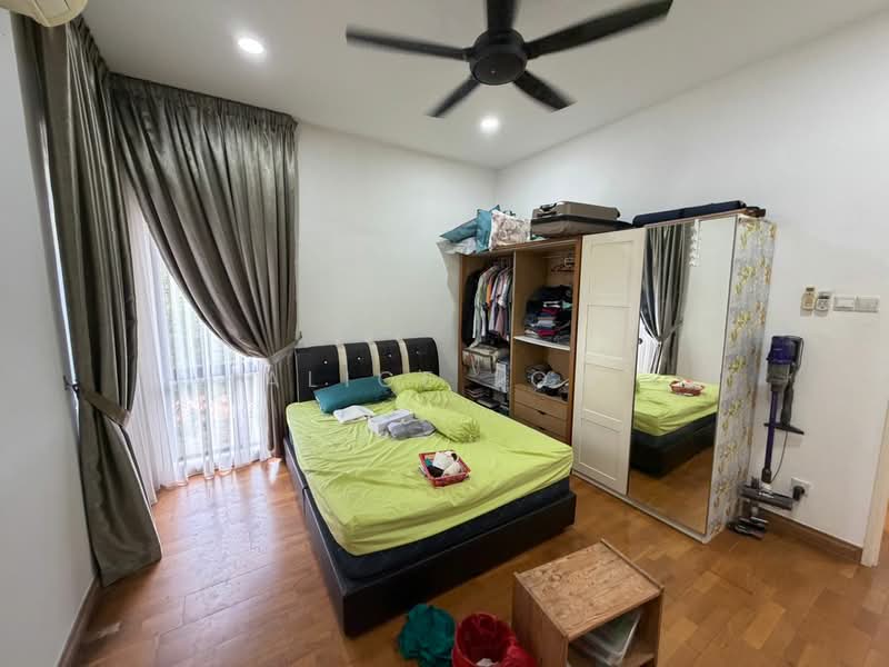 Semi-Detached House for Sale in Rawang (Selangor) - Alice Low - Bedroom - PropertyGuru.com.my