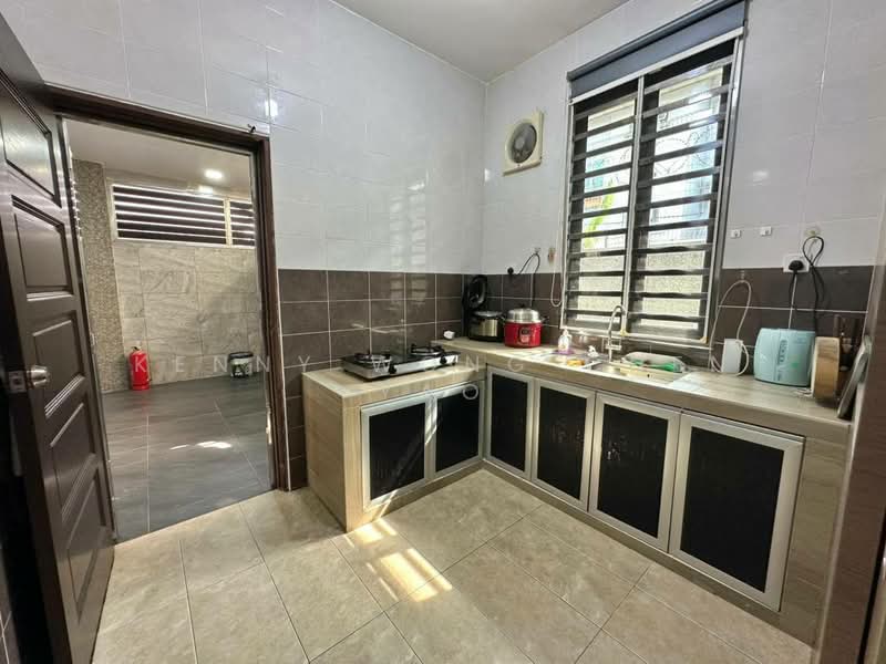 Rumah Berkembar untuk Dijual di Taman Nusa Bestari (Iskandar Puteri (Nusajaya)) - Kenny Wong Chen Yao - Kitchen - PropertyGuru.com.my