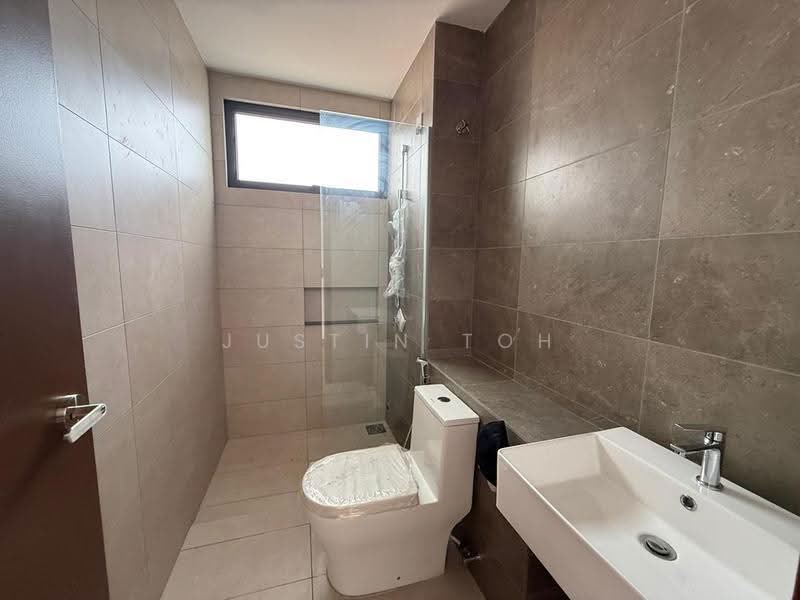 Rumah Teres 2-Tingkat untuk Dijual di Rawang (Selangor) - Justin Toh - Bathroom - PropertyGuru.com.my