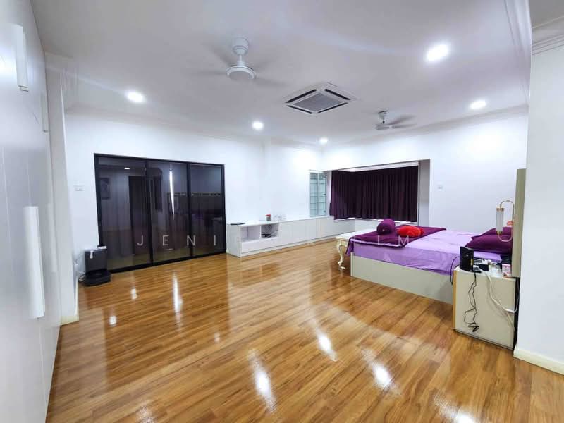 Rumah Teres 3 Tingkat untuk Dijual di Sungai Besi (Kuala Lumpur) - Jeniffer Lim - PropertyGuru.com.my