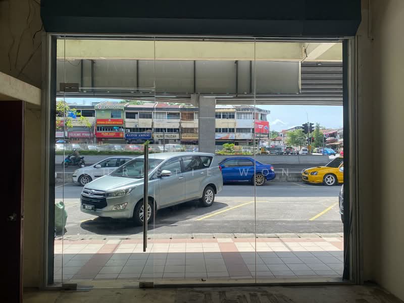 Shop / Office for Sale in Ampang Jaya (Ampang) - Christie Wong - Exterior - PropertyGuru.com.my