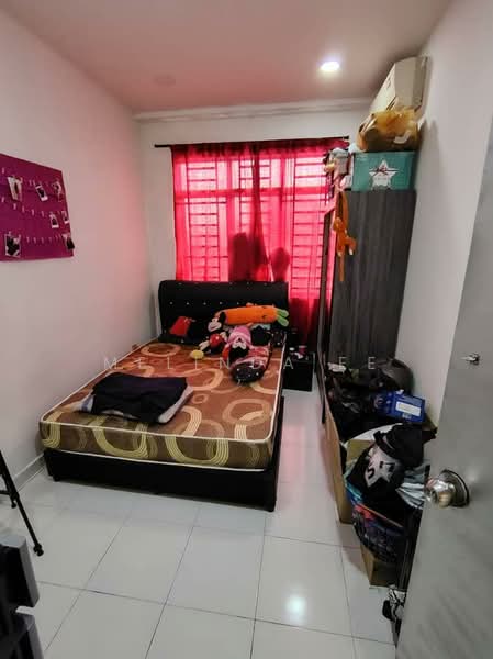 Servis Apartment untuk Dijual di Jentayu Residensi @ Tampoi - Melinda Ee - Bedroom - PropertyGuru.com.my