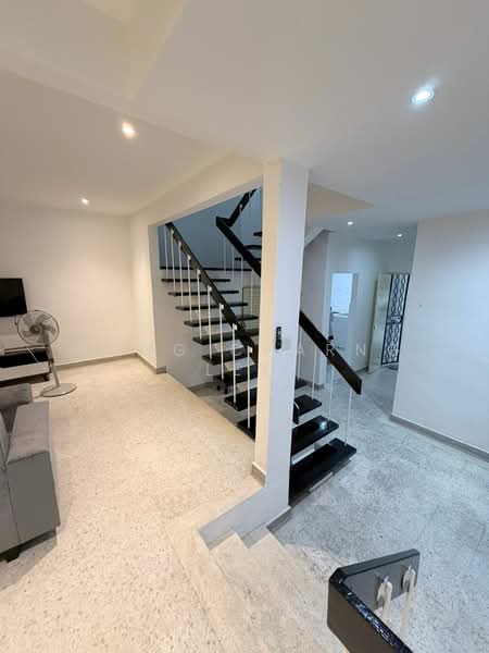 2-storey Terraced House for Rent in Johor Bahru (Johor) - Hong Charng Lee - Living Room - PropertyGuru.com.my