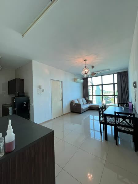 Servis Apartment untuk Disewa di Vista Alam Serviced Apartment - Noor Zalifa Binti Zakaria - Living Room - PropertyGuru.com.my