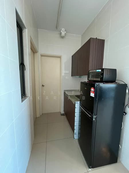 Servis Apartment untuk Disewa di Vista Alam Serviced Apartment - Noor Zalifa Binti Zakaria - Kitchen - PropertyGuru.com.my