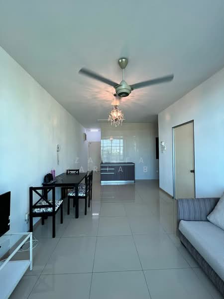 Servis Apartment untuk Disewa di Vista Alam Serviced Apartment - Noor Zalifa Binti Zakaria - Living Room - PropertyGuru.com.my