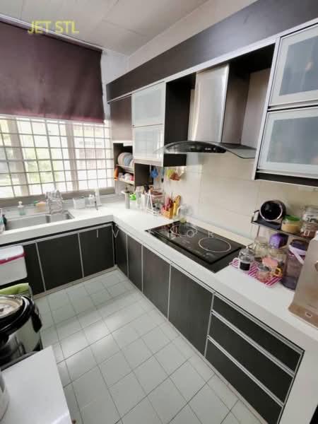 2-storey Terraced House for Sale in Taman Eng Ann (Klang) - Ivy Por - Kitchen - PropertyGuru.com.my
