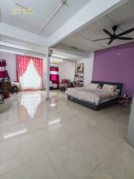 2-storey Terraced House for Sale in Taman Eng Ann (Klang) - Ivy Por - Bedroom - PropertyGuru.com.my