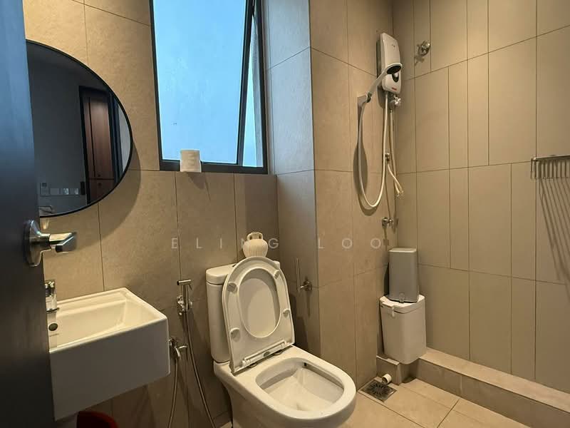 Service Residence for Sale at Kenwingston Platz - Eling Loo - Bathroom - PropertyGuru.com.my