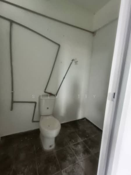Kedai untuk Disewa di Skudai (Johor) - Steve Tey - Bathroom - PropertyGuru.com.my