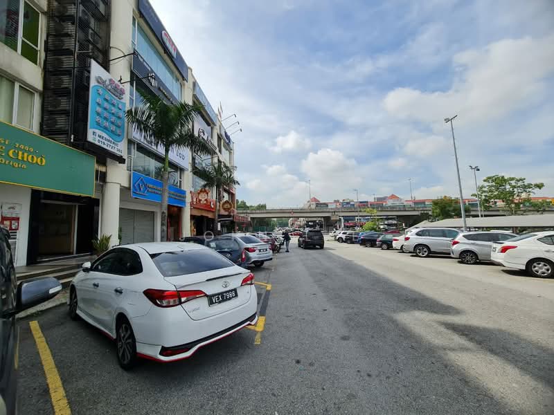 Shop for Rent in Bandar Puteri Puchong (Puchong) - John Lee - Exterior - PropertyGuru.com.my