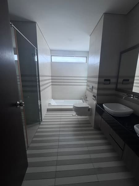 Semi-Detached House for Rent in Iskandar Puteri (Nusajaya) (Johor) - Bill Toh - Bathroom - PropertyGuru.com.my