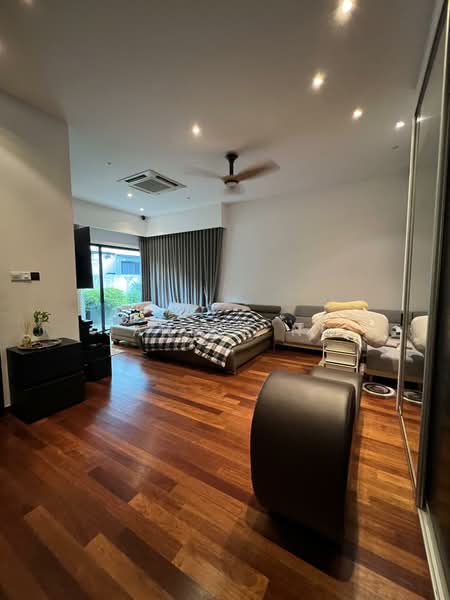 Rumah Banglo untuk Dijual di Valencia (Sungai Buloh) - Janice Ng - Bedroom - PropertyGuru.com.my