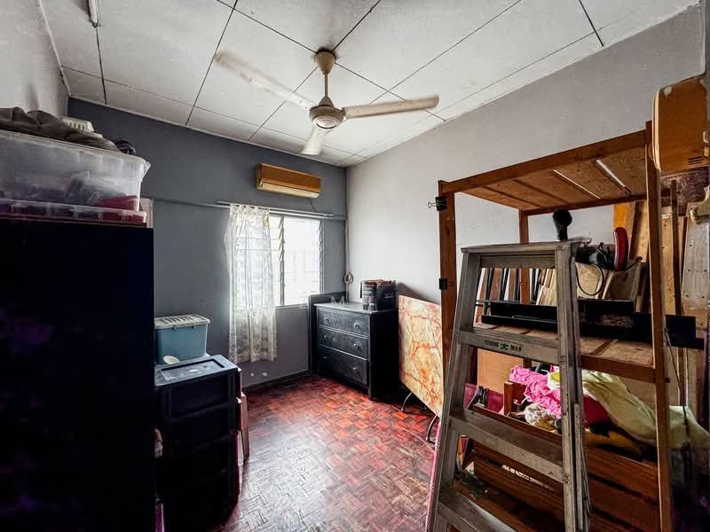 Rumah Teres 2 Tingkat untuk Dijual di Bandar Sunway (Sunway) - Azmi . - Bedroom - PropertyGuru.com.my