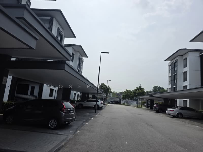 Townhouse for Sale in Setia Alam (Selangor) - Joseph Chan - Exterior - PropertyGuru.com.my
