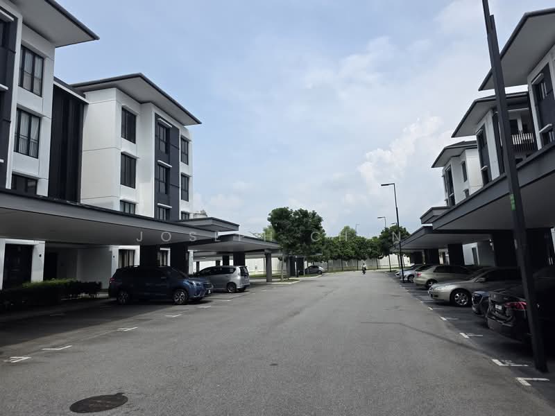 Townhouse for Sale in Setia Alam (Selangor) - Joseph Chan - Exterior - PropertyGuru.com.my