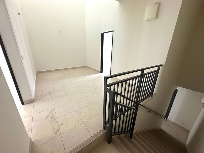 2-storey Terraced House for Sale in Iringan Bayu (Seremban) - Azmi . - PropertyGuru.com.my