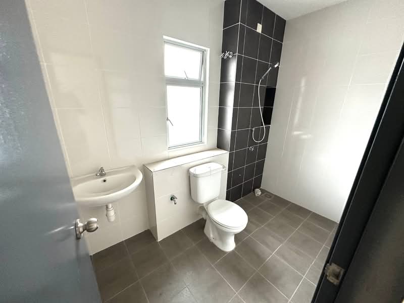 2-storey Terraced House for Sale in Iringan Bayu (Seremban) - Azmi . - PropertyGuru.com.my