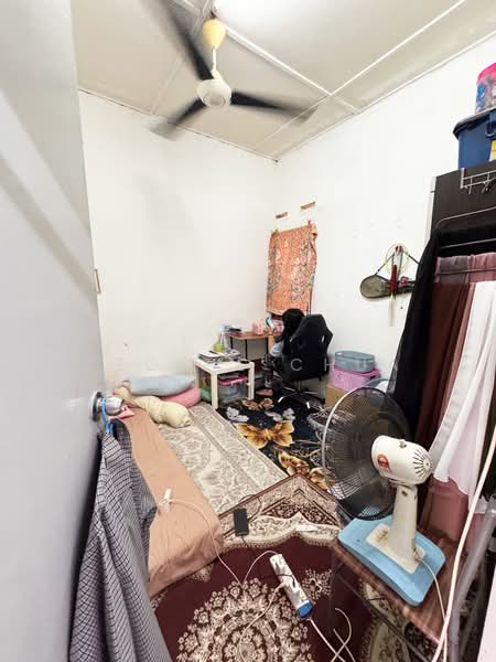 1-storey Terraced House for Sale in Taman Universiti (Skudai) - Peggie Chua - Bedroom - PropertyGuru.com.my
