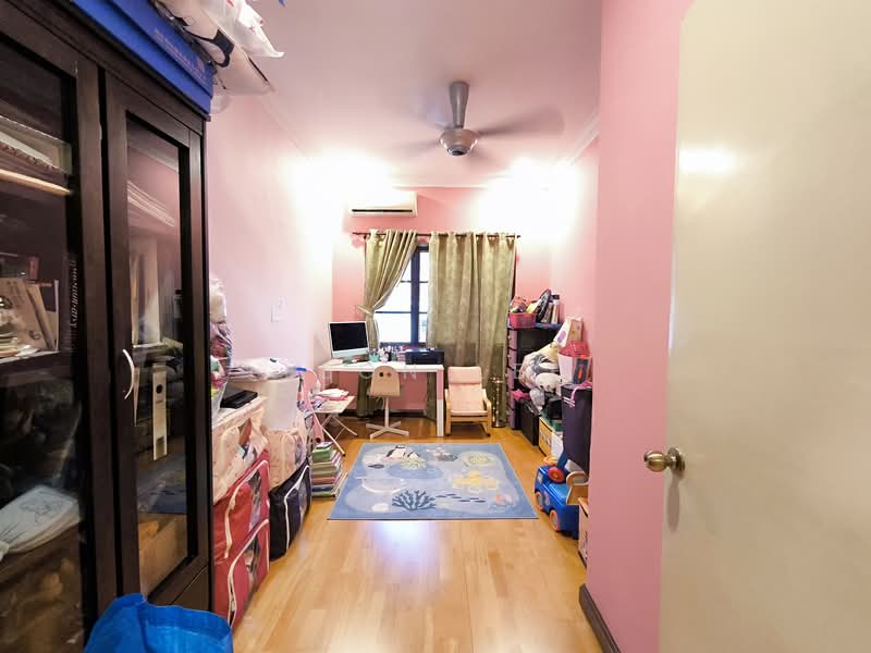 2-storey Terraced House for Sale in Bandar Kinrara Seksyen 6 (Bandar Kinrara) - Leon Lee - Study - PropertyGuru.com.my