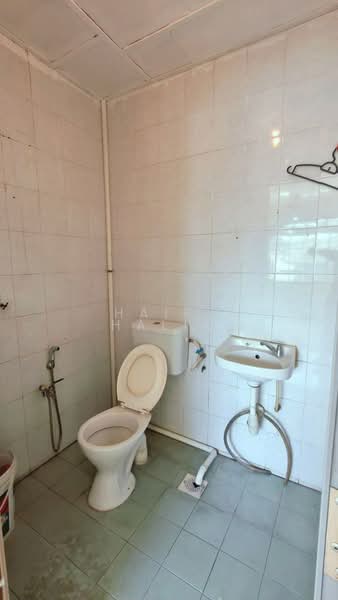 Rumah Teres 1 Tingkat untuk Dijual di Seksyen 30 (Shah Alam) - Hairi Halim - PropertyGuru.com.my