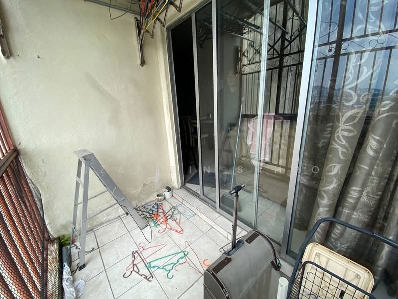 Apartment for Sale at Selesa I Resort Apartment (Pangsapuri Damai Mewah B) - Fauzan bin Sahrom - Balcony - PropertyGuru.com.my
