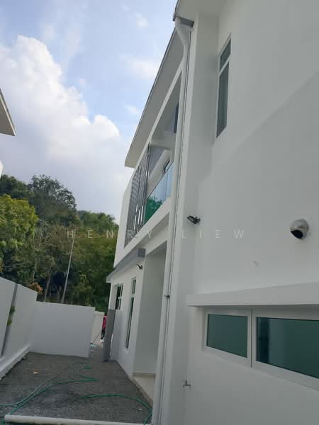 Rumah Berkembar untuk Dijual di Cyberjaya (Selangor) - Henry Liew - Exterior - PropertyGuru.com.my