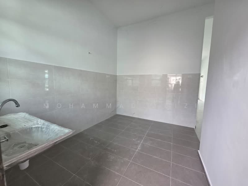 Semi-Detached House for Sale in Kuantan (Pahang) - Mohammad Azizi - PropertyGuru.com.my