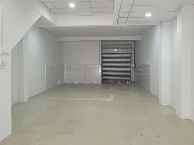 Shop for Rent in Bandar Puteri Puchong (Puchong) - Kenny Lau - Interior - PropertyGuru.com.my
