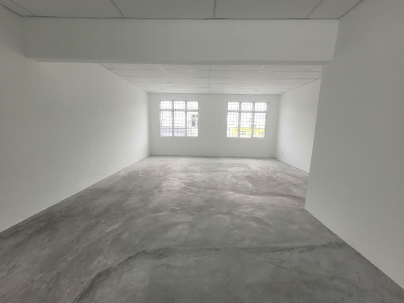 Shop for Rent in Bandar Puteri Puchong (Puchong) - Kenny Lau - Interior - PropertyGuru.com.my