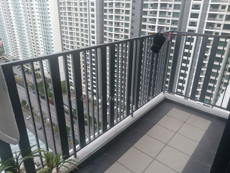 Kondominium untuk Dijual di ForestVille - Alvin Sim - Balcony - PropertyGuru.com.my