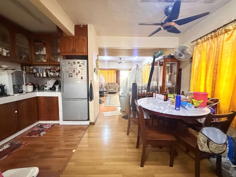 3-storey Terraced House for Sale in Taman Bukit Teratai (Ampang) - Azmi . - PropertyGuru.com.my