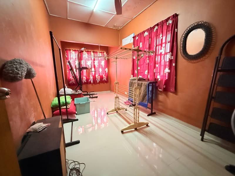 3-storey Terraced House for Sale in Taman Bukit Teratai (Ampang) - Azmi . - PropertyGuru.com.my