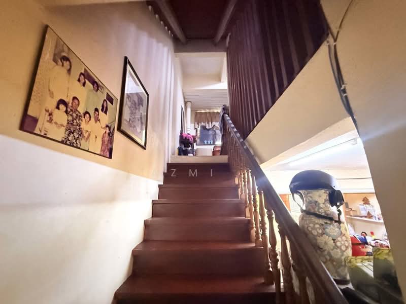 3-storey Terraced House for Sale in Taman Bukit Teratai (Ampang) - Azmi . - PropertyGuru.com.my