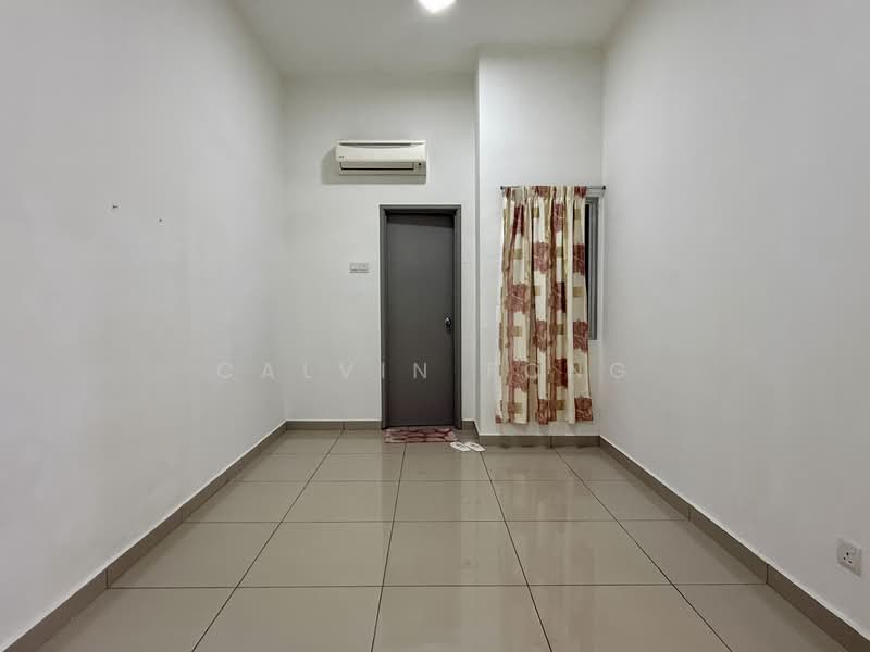 Ground floor guest room