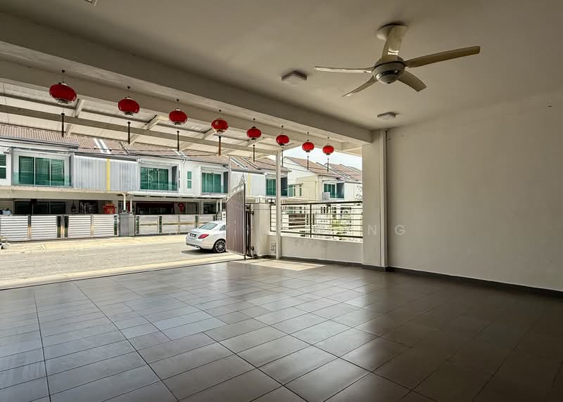 Part of car porch