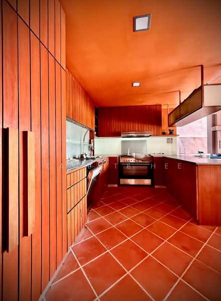 Rumah Banglo untuk Dijual di Batu Ferringhi (Penang) - Jeanette Hee - Kitchen - PropertyGuru.com.my