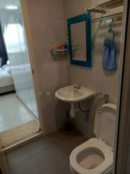Kondominium untuk Dijual di i-Santorini - Eugene YE Tan - Bathroom - PropertyGuru.com.my
