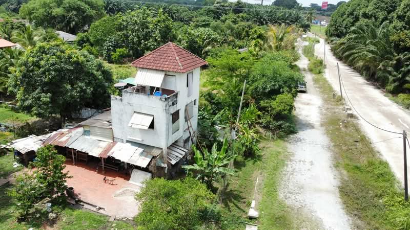 Tanah Pertanian untuk Dijual di Dengkil (Selangor) - NIK AZWAN - Exterior - PropertyGuru.com.my