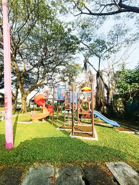 1-storey Terraced House for Sale in Seksyen 30 (Shah Alam) - Hairi Halim - Exterior - PropertyGuru.com.my