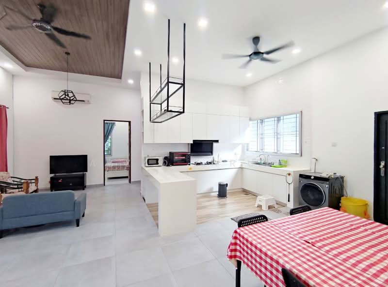 Bungalow for Sale in Kampung Sungai Ramal Baru (Kajang) - Azzad Zarull - Kitchen - PropertyGuru.com.my