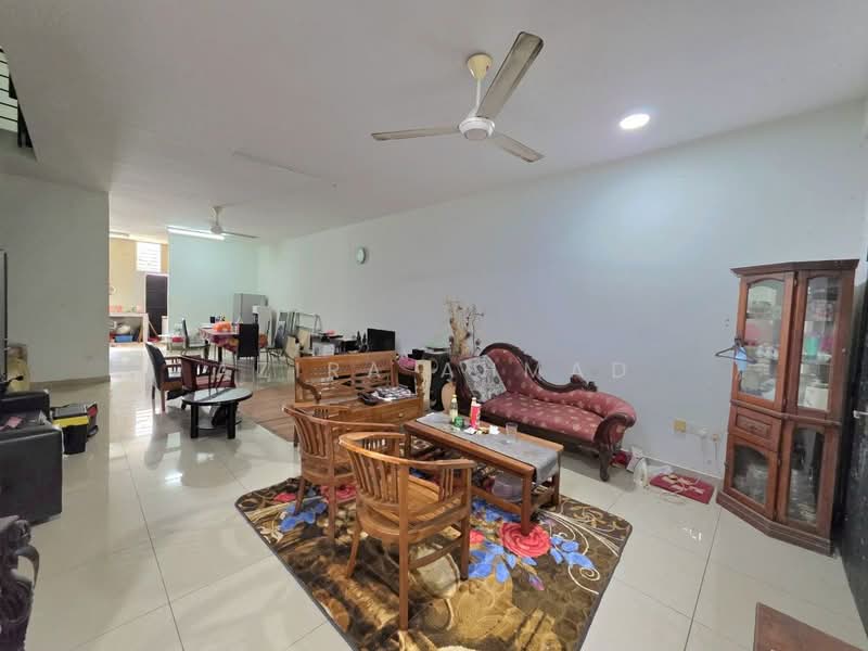 Rumah Teres 2 Tingkat untuk Dijual di Kajang (Selangor) - Azira Ahmad - PropertyGuru.com.my